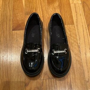 Girls patent leather loafers with rhinestone detail barely worn like new
